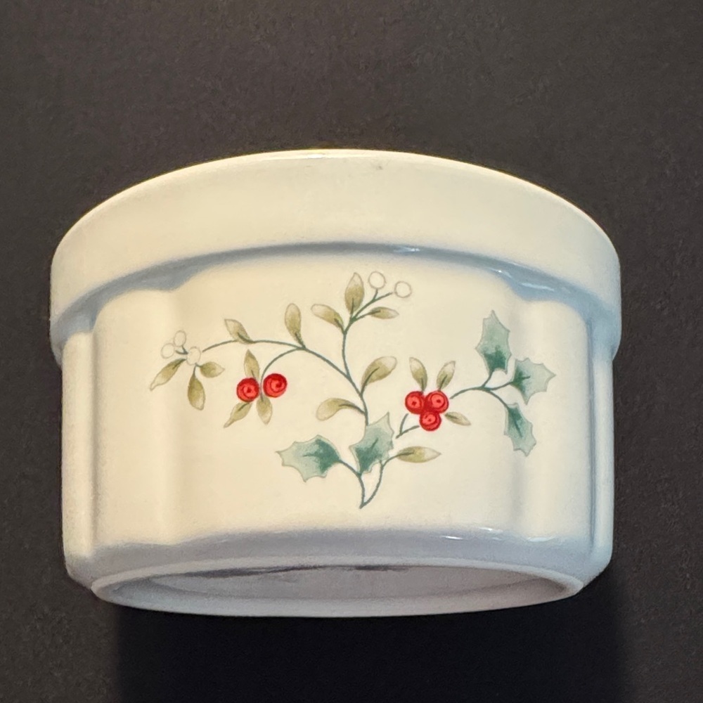 Pfaltzgraff Christmas Ceramic Bowl
